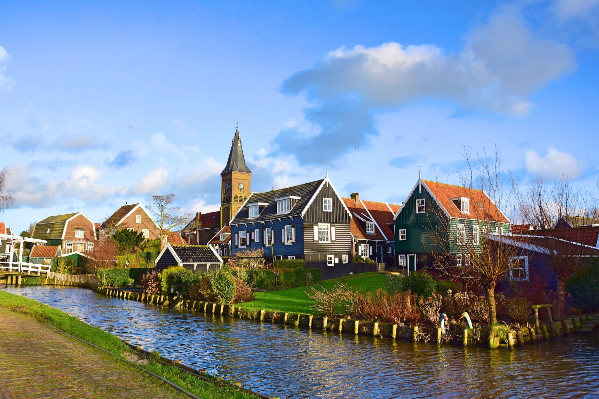 MARKEN HOLANDA CRUCEROS FLUVIALES VOLENDAM HOLLAND CRUISES PAISES BAJOS CRUCEROS #Volendam #Marken #CrucerosFluviales #CrucerosPaisesBajos #Holanda